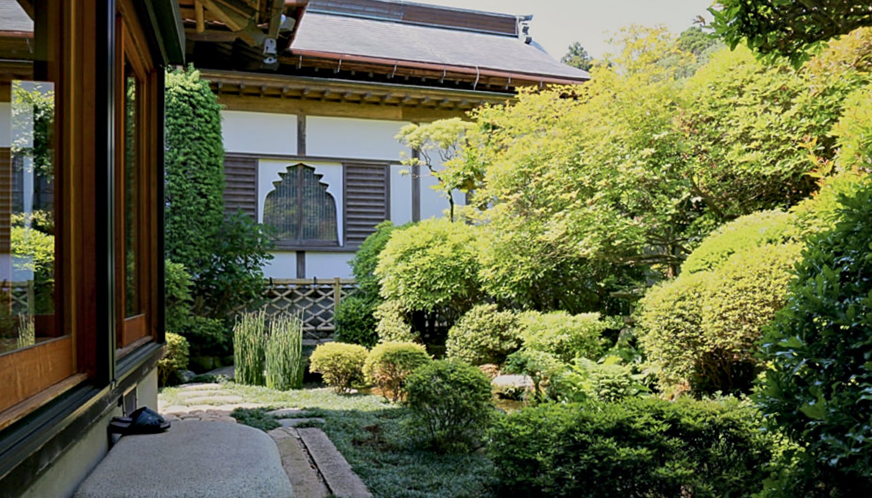 古刹・長福寺の茶庭 写真2