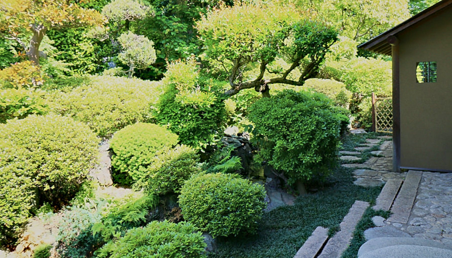 古刹・長福寺の茶庭 写真6